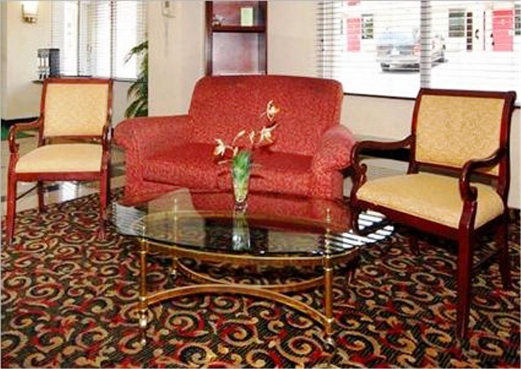 Quality Inn Takoma Park Екстериор снимка